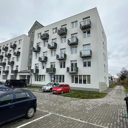 1 With Balcony, Nalepkova 4/6 아파트 Liptovský Mikuláš